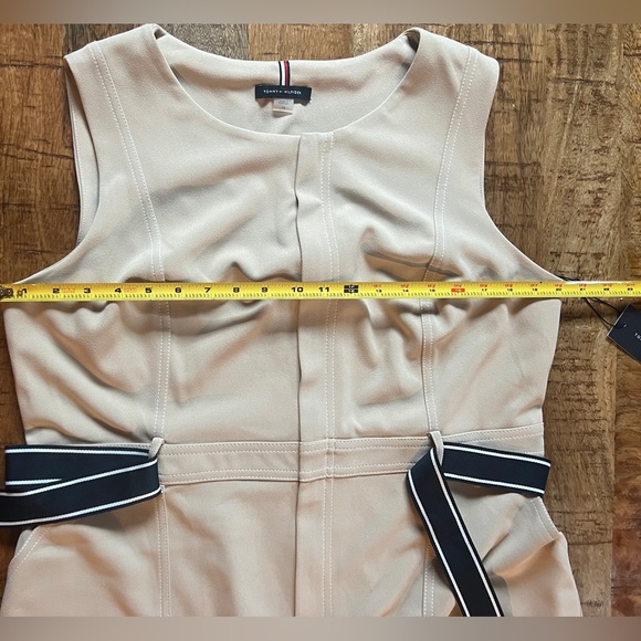 NWT Tommy Hilfiger Women’s sz 16 sleeveless, collarless, front zipper dress - Picture 6 of 13